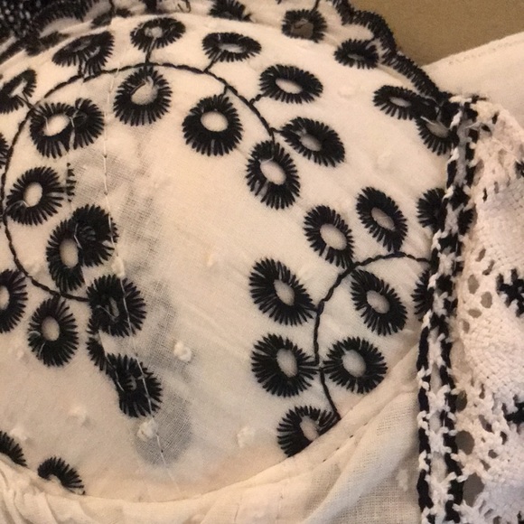 NWT. Yaya Clothing Bustier. Lace - Picture 11 of 16